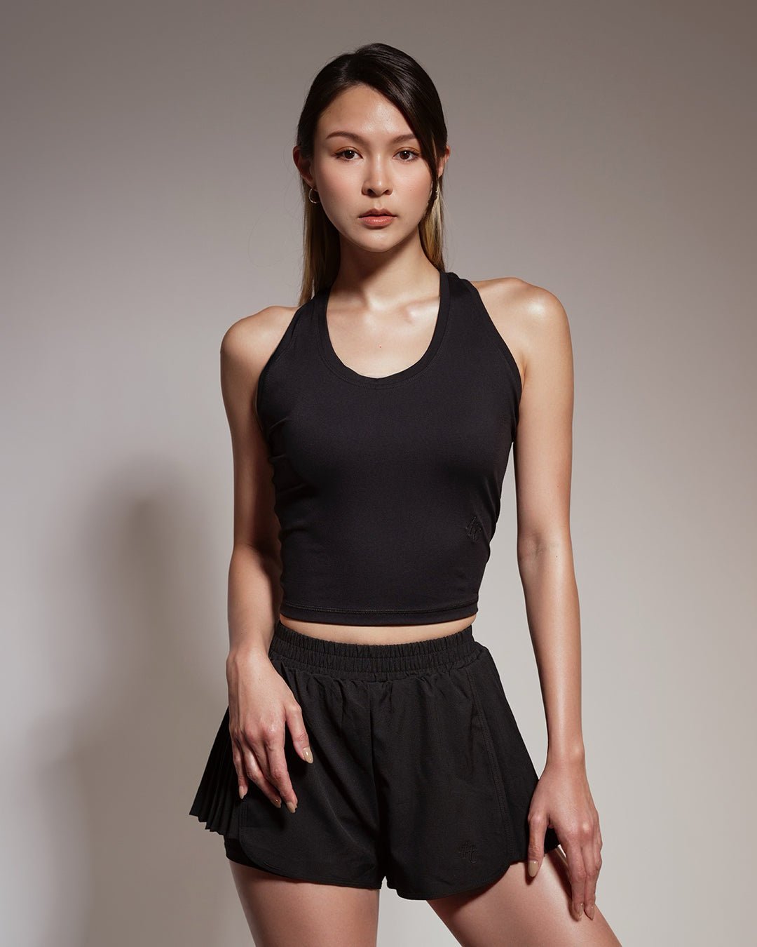 Aim Higher Club Active to Street Pleat Skort/ Black - GROGROCERY