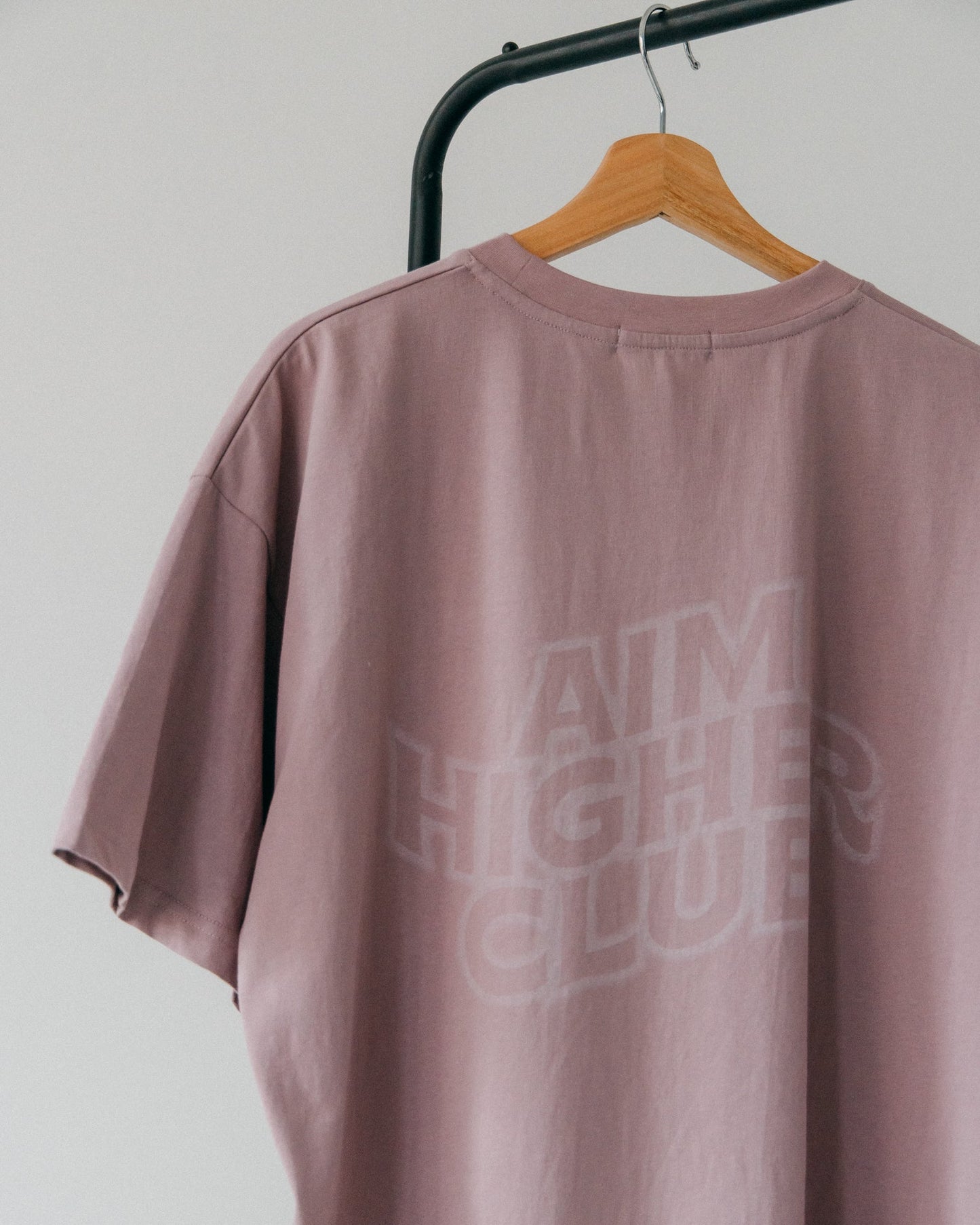 Aim Higher Club Wave Logo Tee/ Fade Purple - GROGROCERY