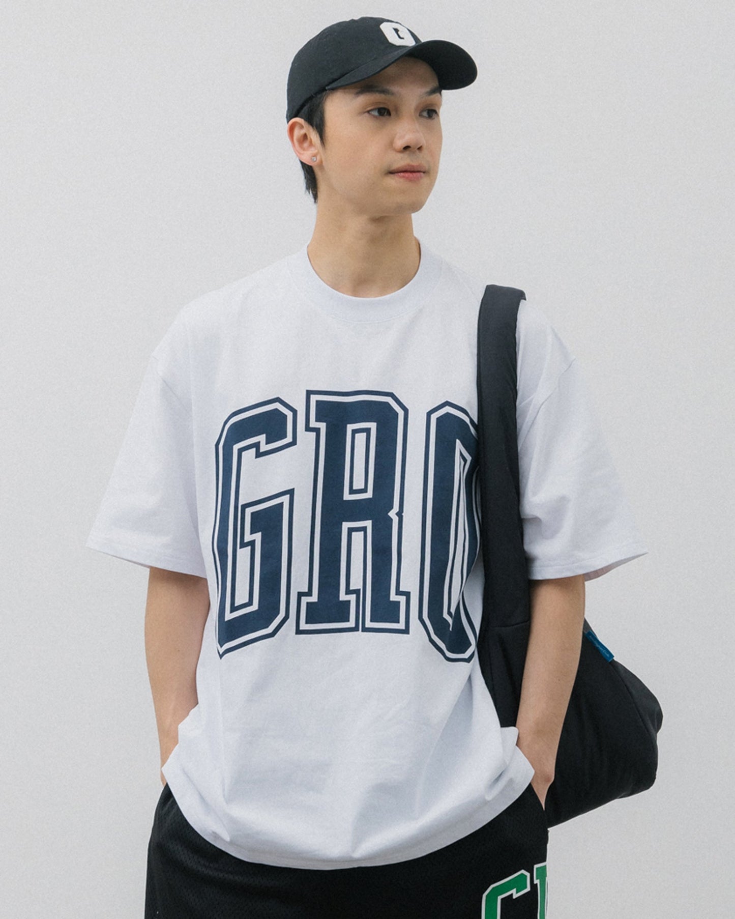 GROCERY BIG LOGO COLLEGE TEE/ WHITE - GROGROCERY