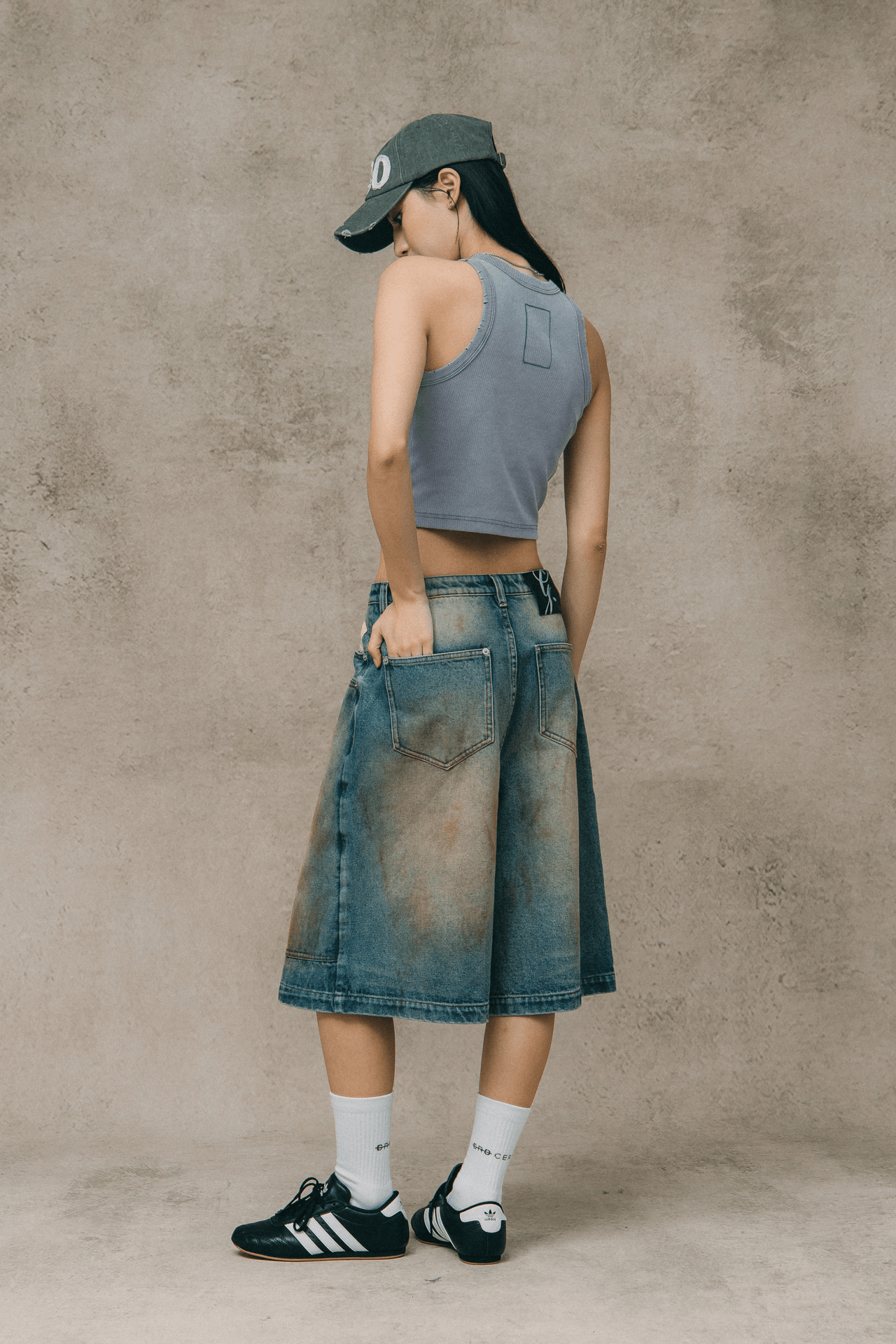 GROCERY DIRTY WASHED DENIM BAGGY JORTS/ DARK WASH - GROGROCERY