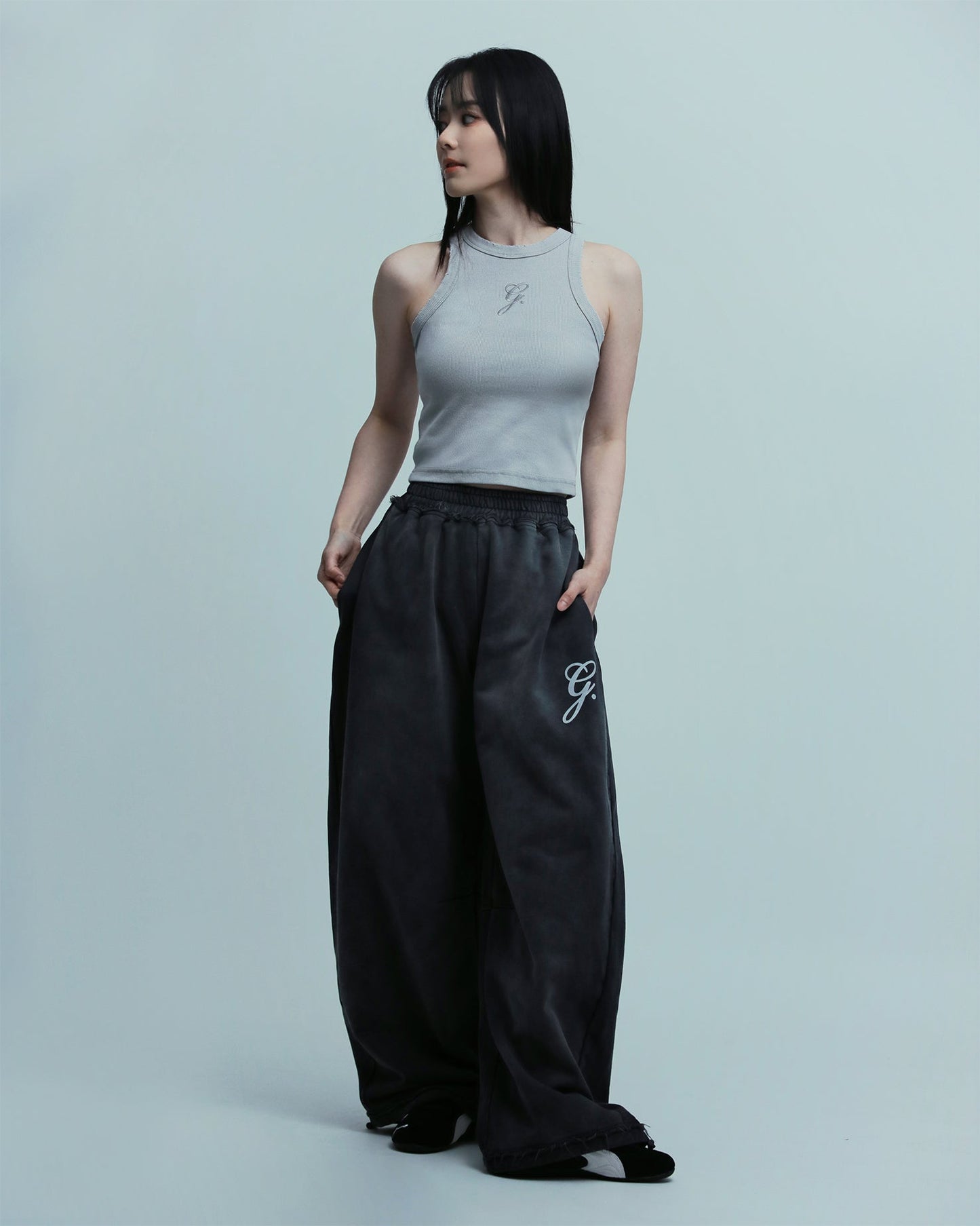 GROCERY FADED WASHED WIDE LEG SWEATPANTS/ DARK GREY - GROGROCERY