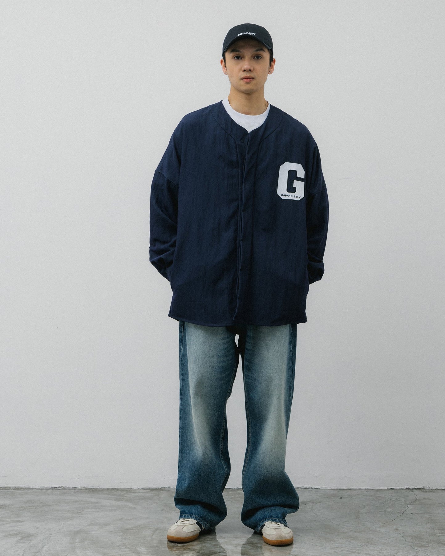 GROCERY G LOGO LONG SLEEVE BASEBALL SHIRT/ NAVY - GROGROCERY