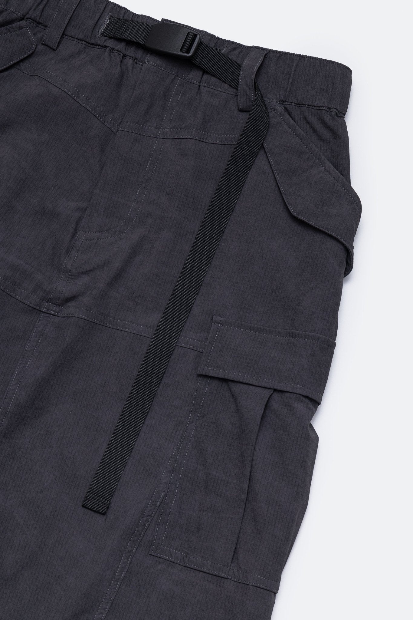 GROCERY NYLON MULTI POCKET CARGO SKIRT/ CHARCOAL - GROGROCERY