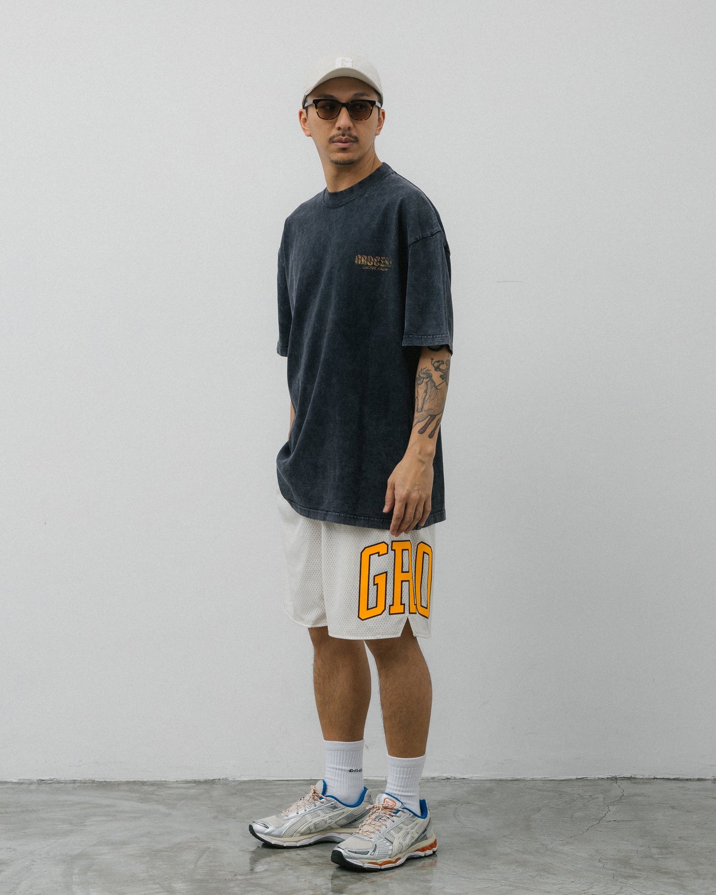 GROCERY SNOW WASHED KONG MOVIE TEE/ BLACK - GROGROCERY