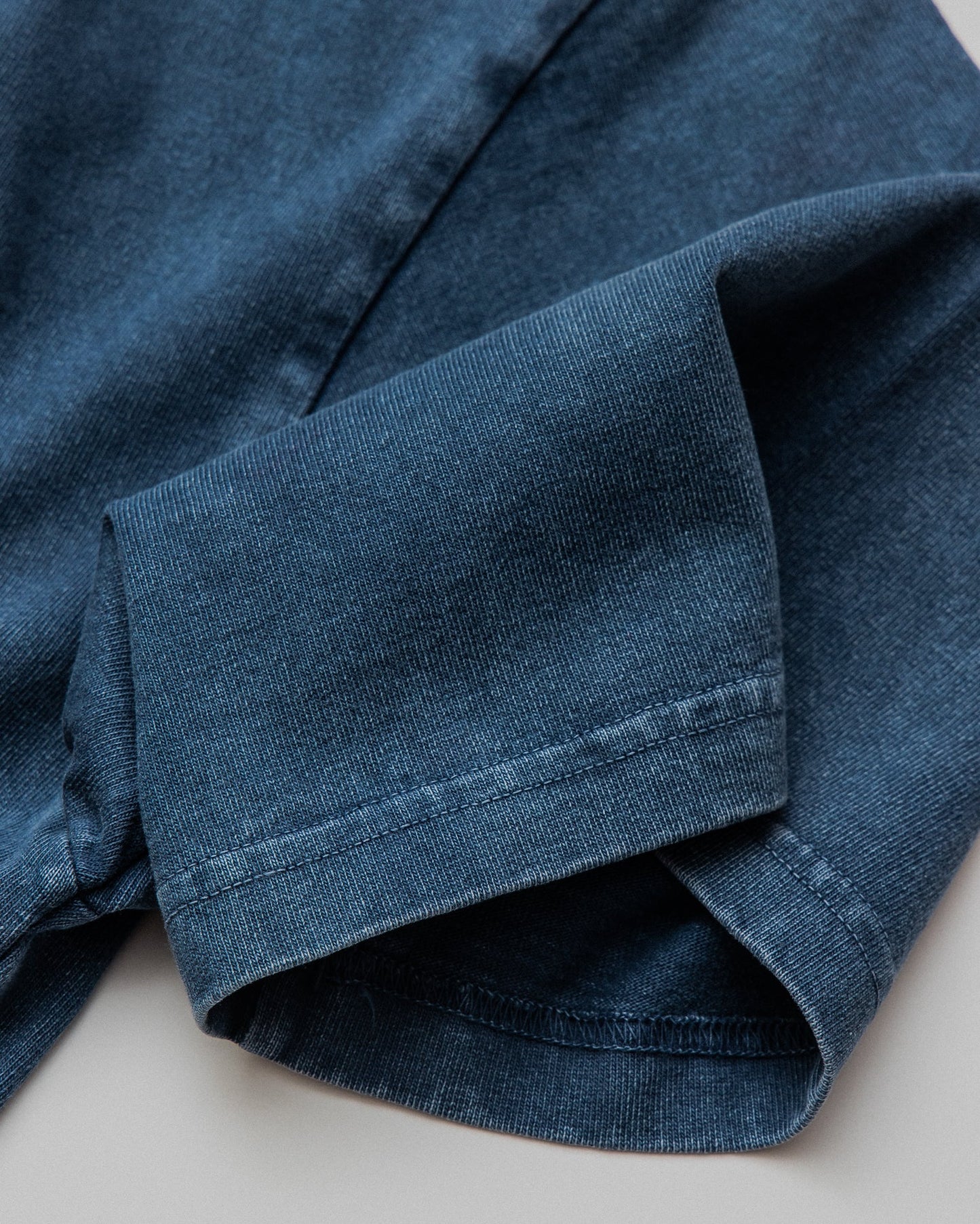 GROCERY SNOW WASHED SMALL LOGO TEE/ NAVY - GROGROCERY