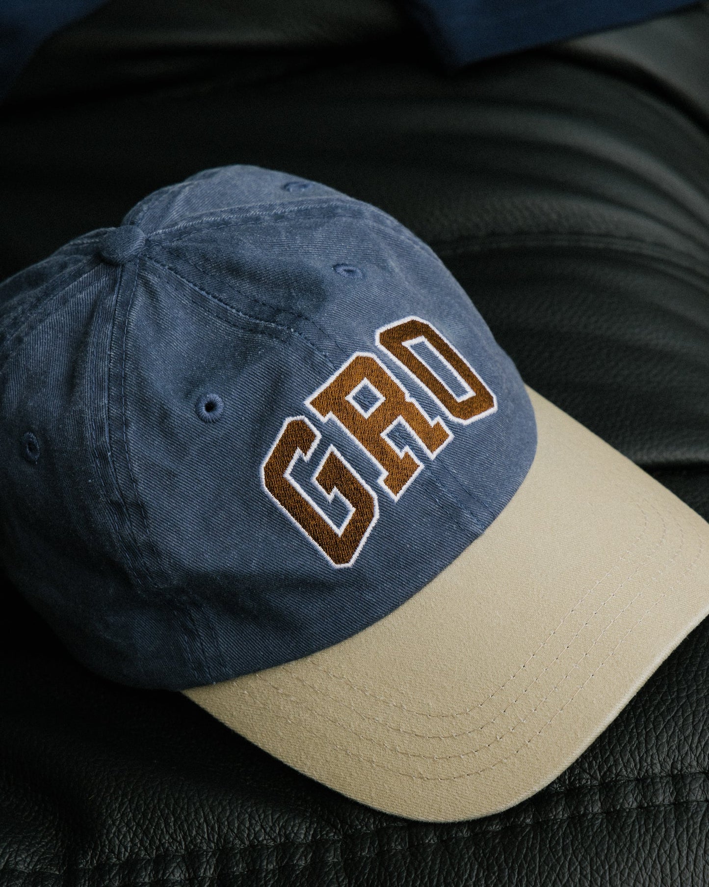 GROCERY TWO TONE LIGHT WASHED CAP/ NAVY - GROGROCERY