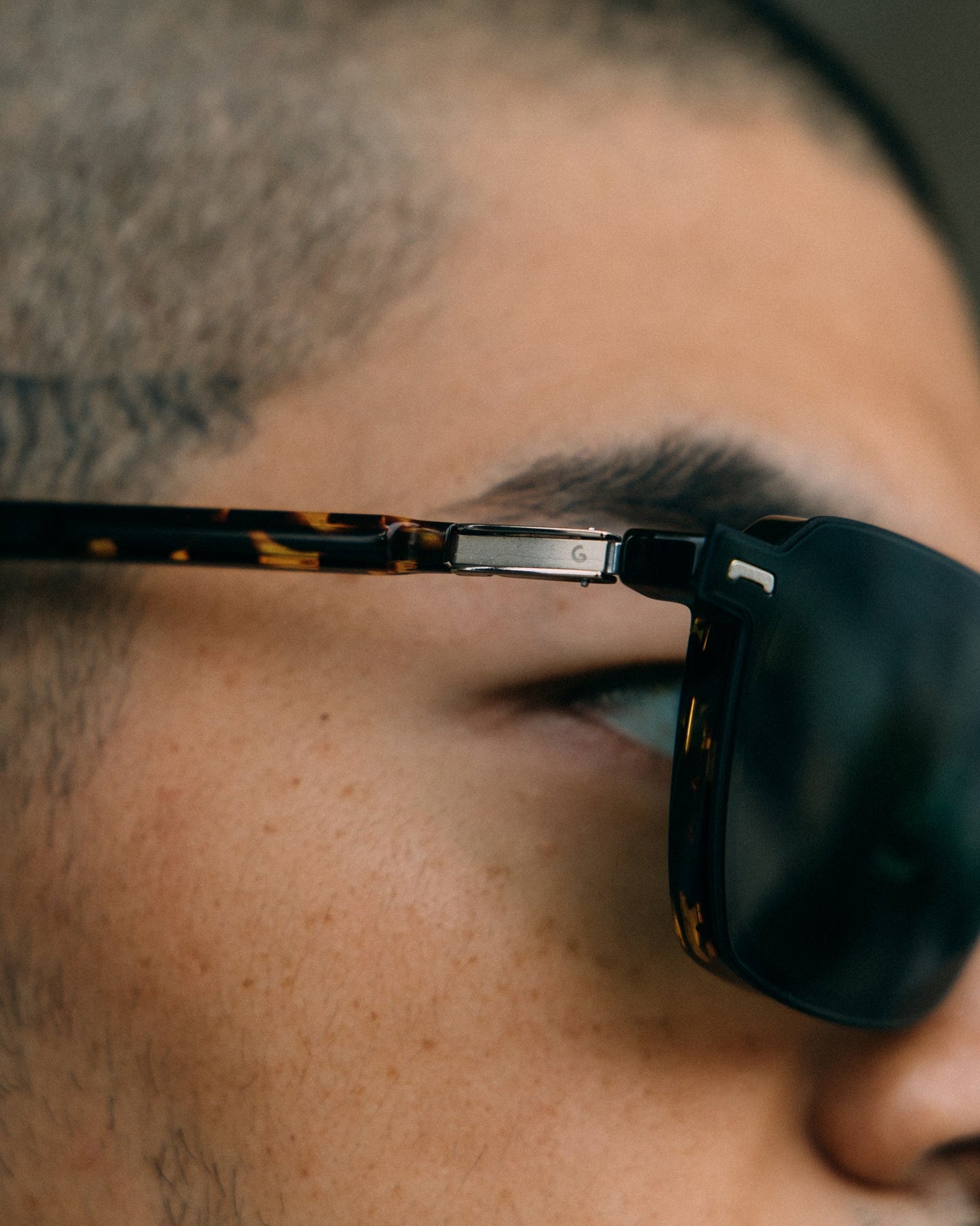 GROCERY x A. SOCIETY GRO02 AINSLEY CLIP - ON/ BROWN BLACK - GROGROCERY