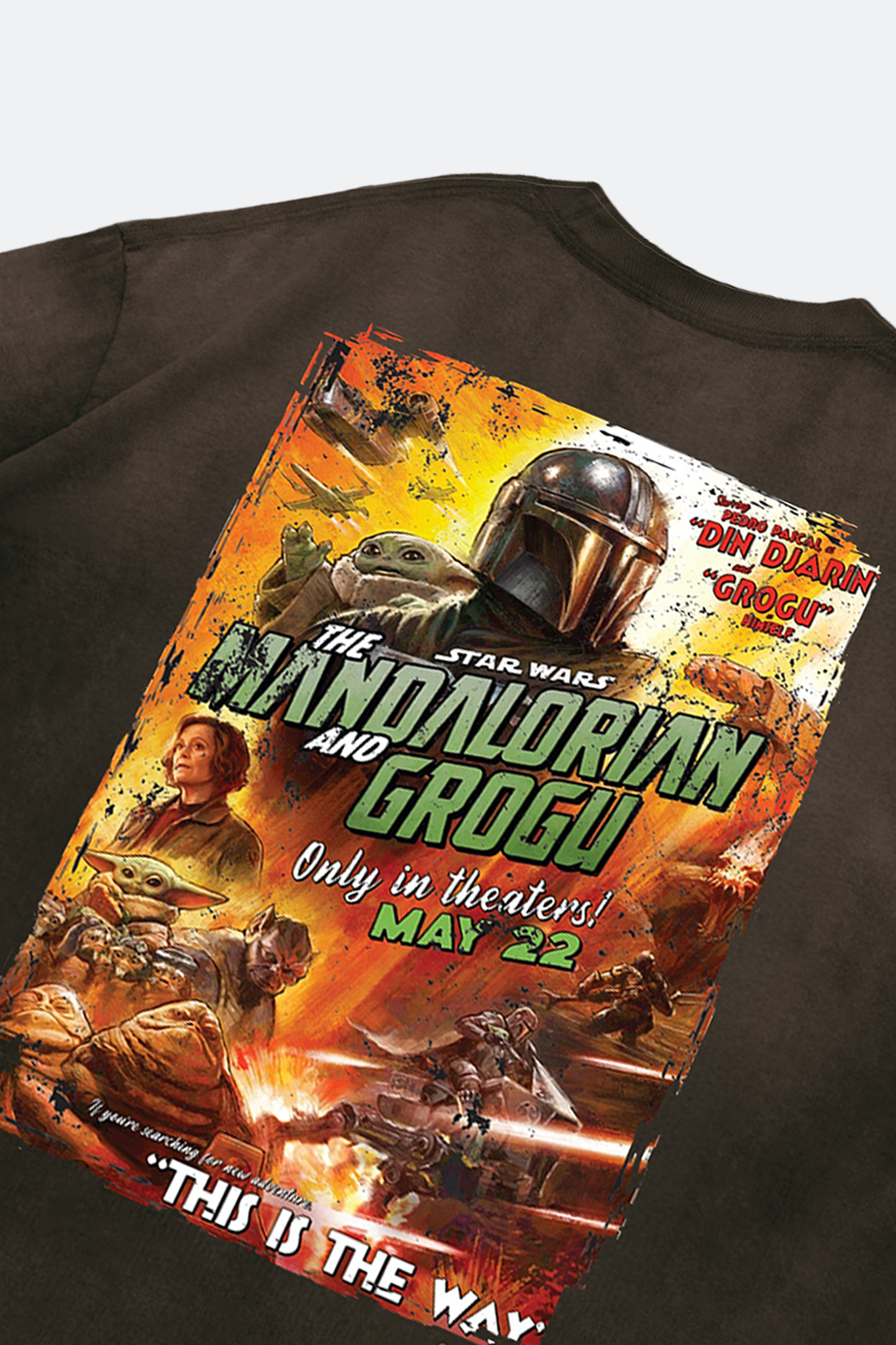 GROCERY STAR WARS THE MANDALORIAN AND GROGU 2026 POSTER WASHED TEE/ BROWN