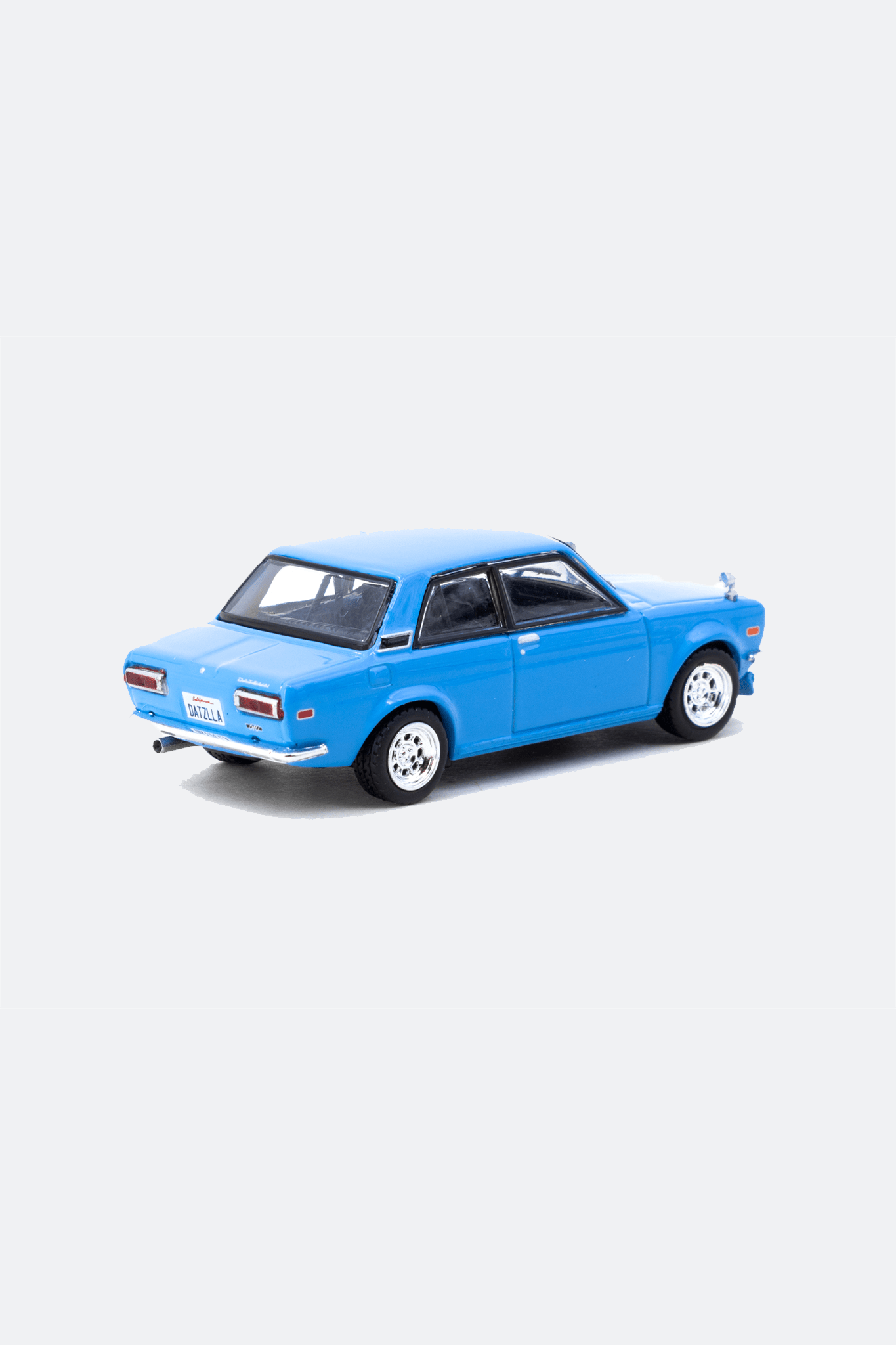TARMAC WORKS 1/64 DATSIN 510 LIGHT BLUE - ROAD64 - GROGROCERY