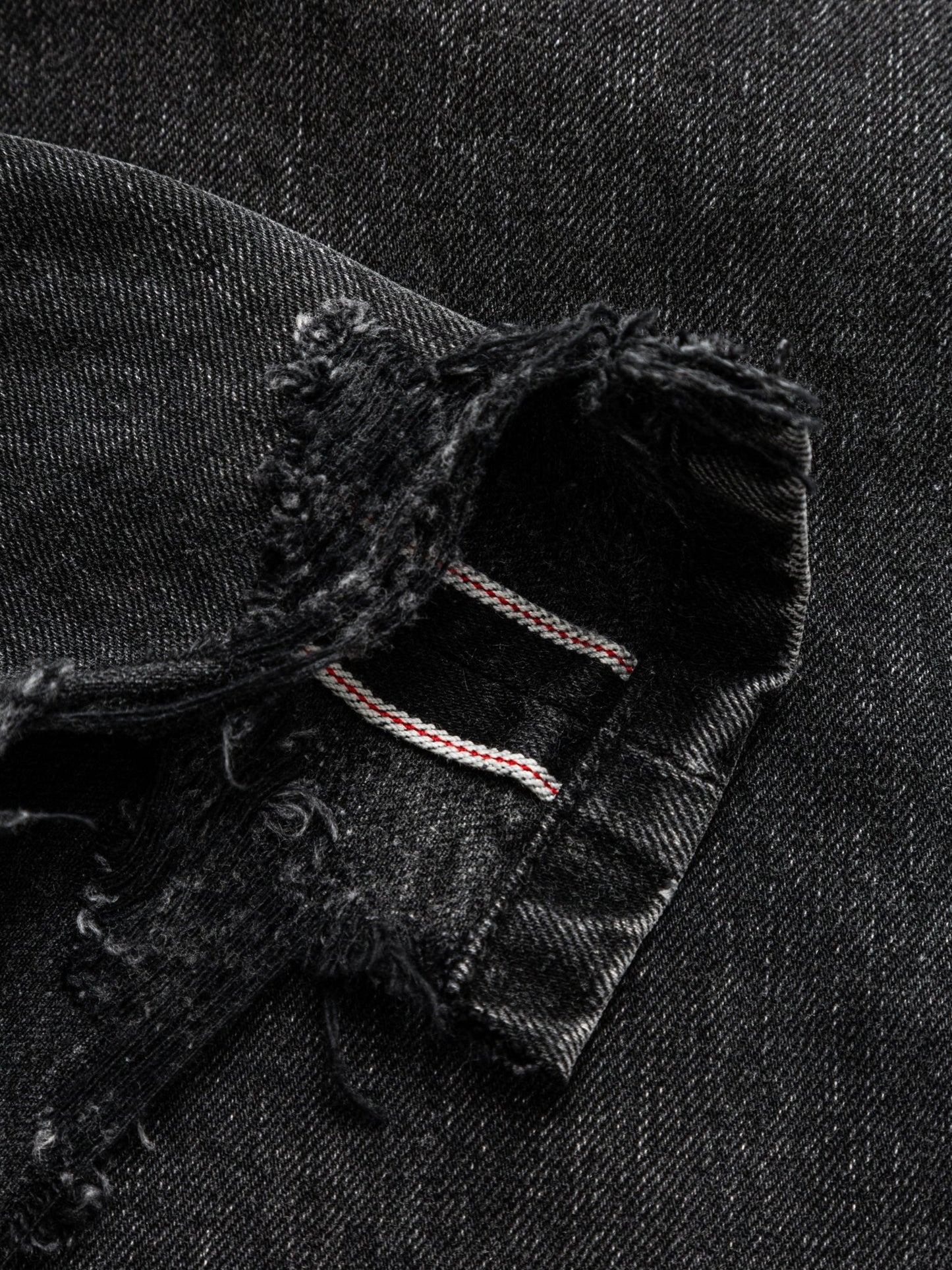 THEGREATMISTAKE. RELAXED DISTRESSED DENIM SHORTS/ VINTAGE BLACK - GROGROCERY