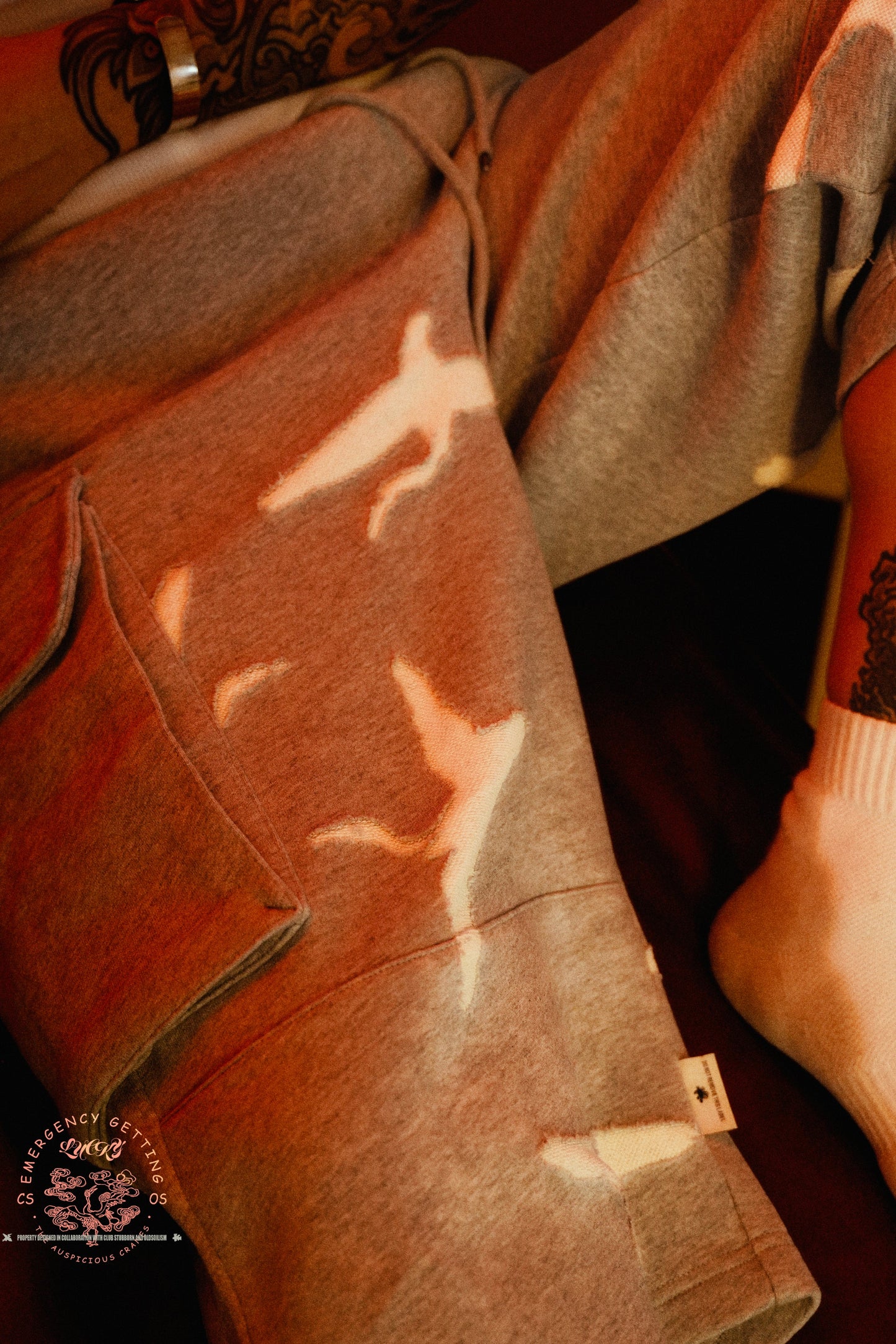 CLUB STUBBORN X OLDSOILISM M47 CROPPED SWEAT PANTS/ LASER CRANE GREY