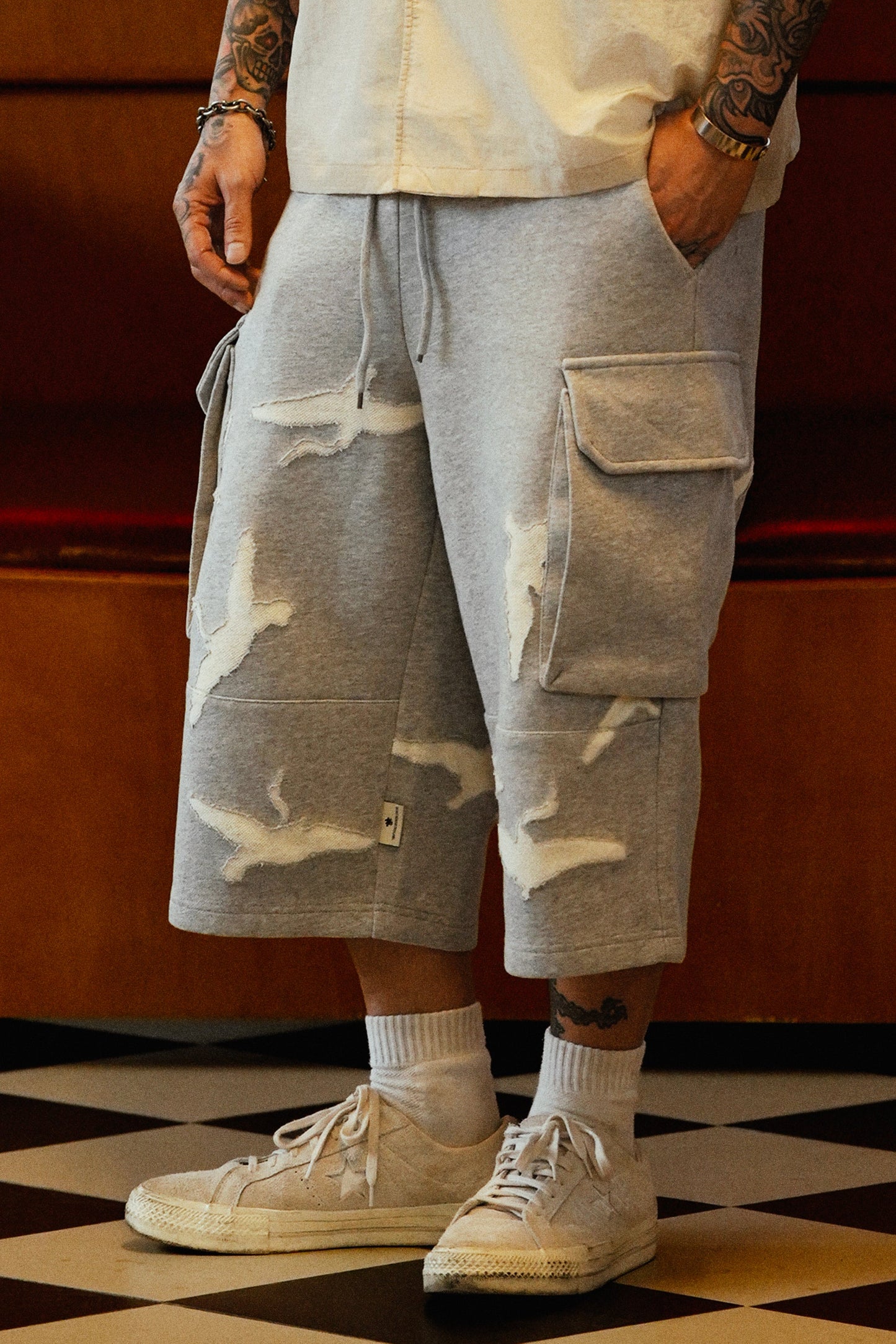 CLUB STUBBORN X OLDSOILISM M47 CROPPED SWEAT PANTS/ LASER CRANE GREY