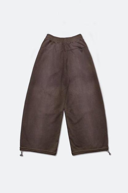 GROCERY FADE WASHED WIDE LEG SWEATPANTS/ WASHED BROWN