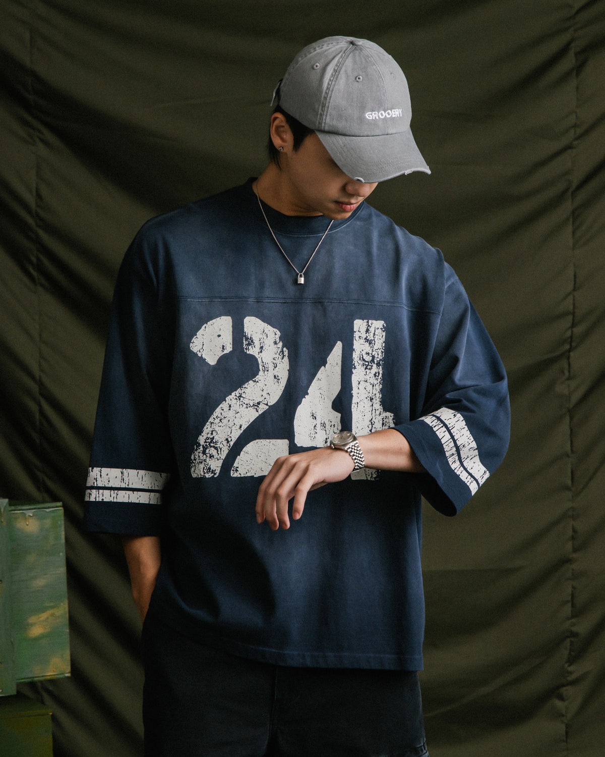 GROCERY LIGHT WASHED DISTRESSED CAP/ LIGHT GREY