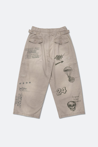 GROCERY HAND DRAWN GRAPHIC WASHED WIDE CHINO PANTS/ BEIGE