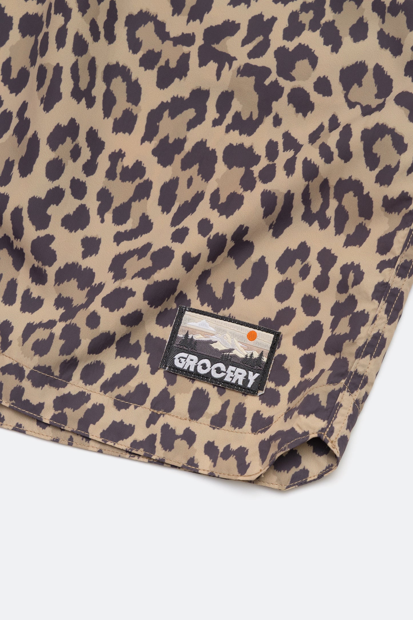 GROCERY DAILY NYLON SHORTS/ LEOPARD