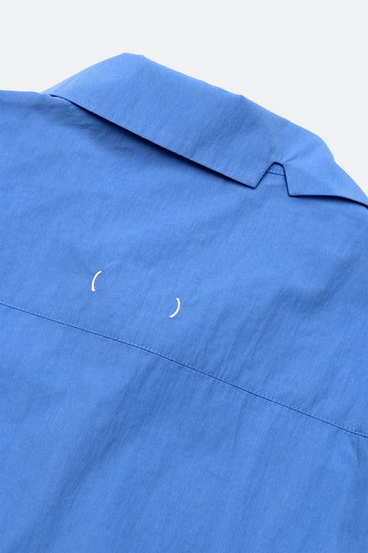 (empty) manual co. curved placket long sleeve shirt/ elemental blue