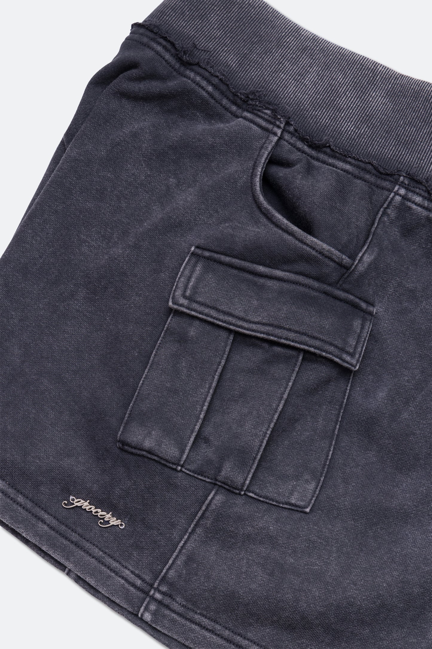 GROCERY WASHED CARGO MINI SWEAT SKIRT/ BLACK