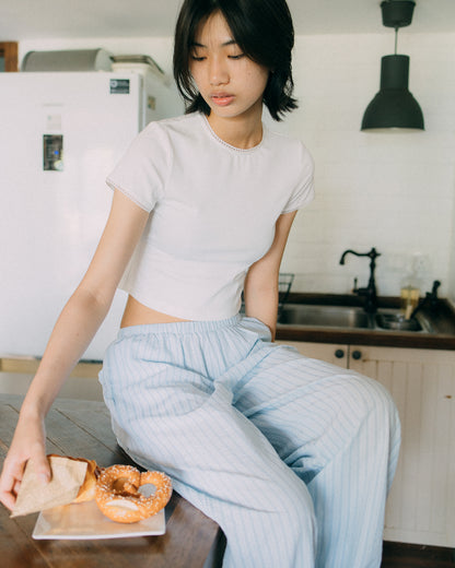Aim Higher Club Core Lace-trim Women Tee/ Off White
