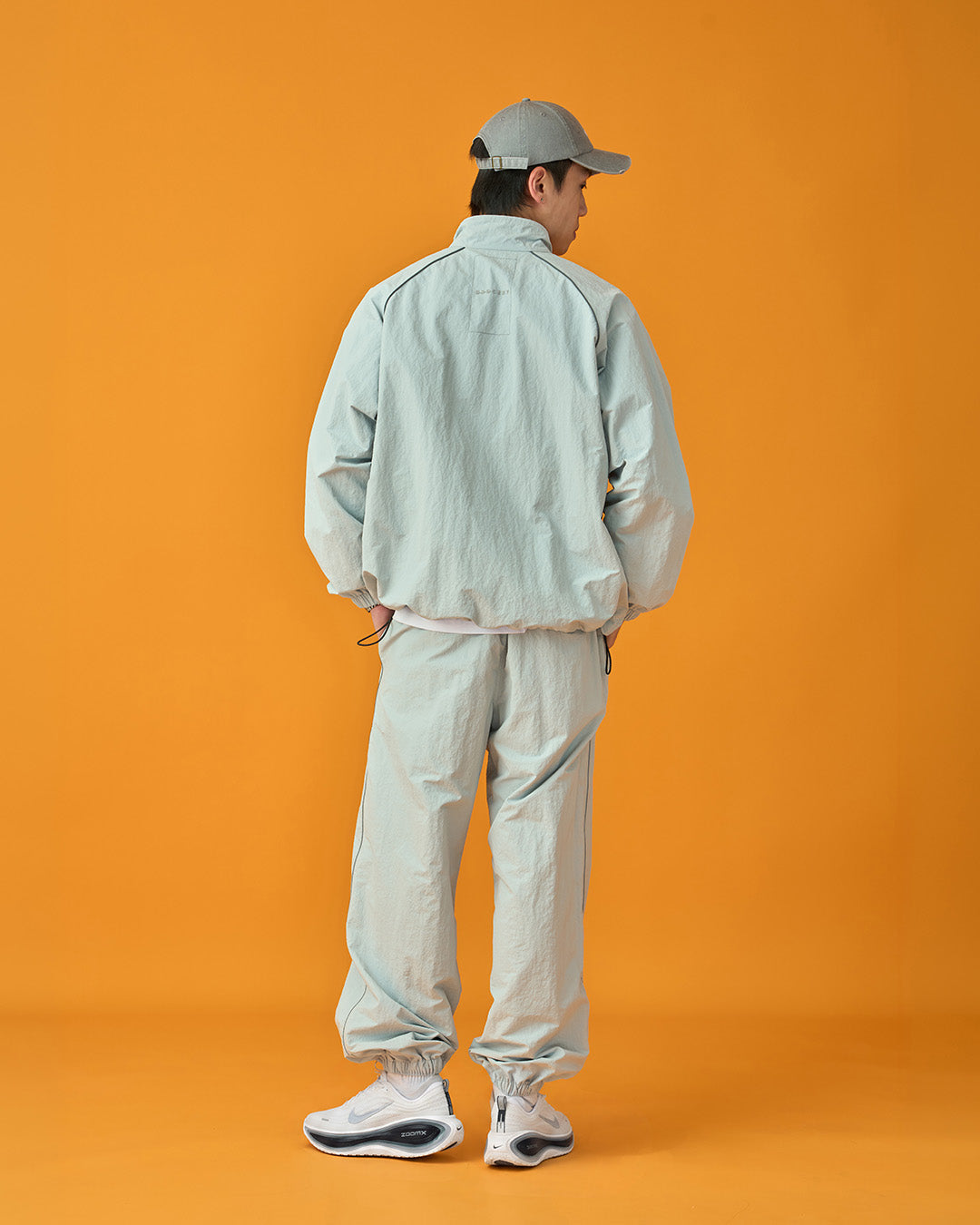 GROCERY BASIC TRACK JACKET/ ICE BLUE