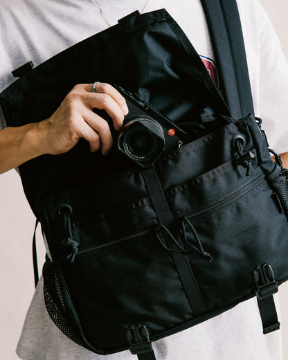 GROCERY CORDURA CROSS BODY MESSENGER BAG/ BLACK