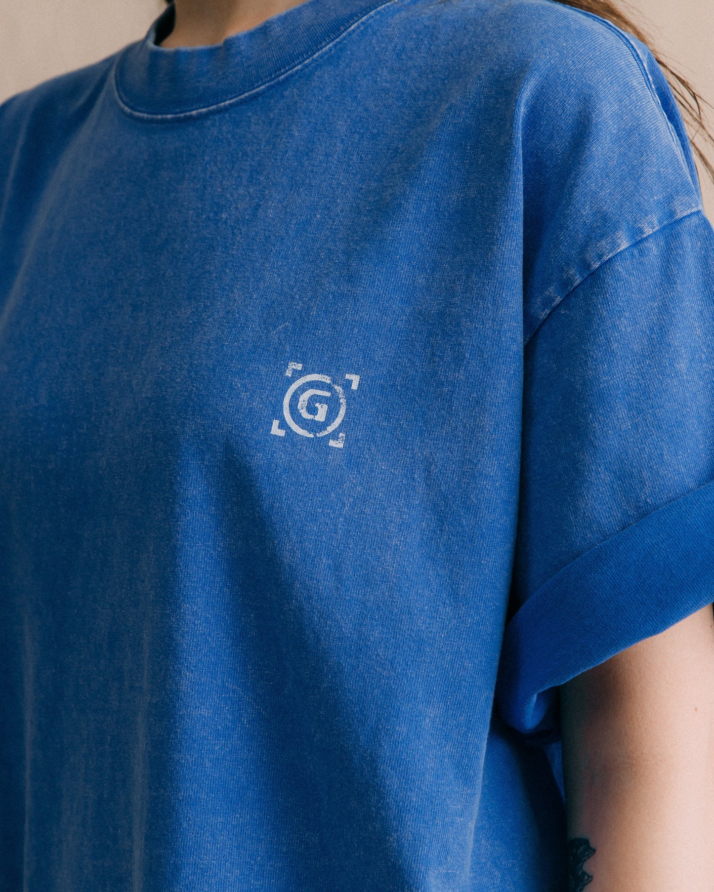 GROCERY DAILY ESSENTIALS WASHED GRAPHIC BOXY TEE/ BLUE