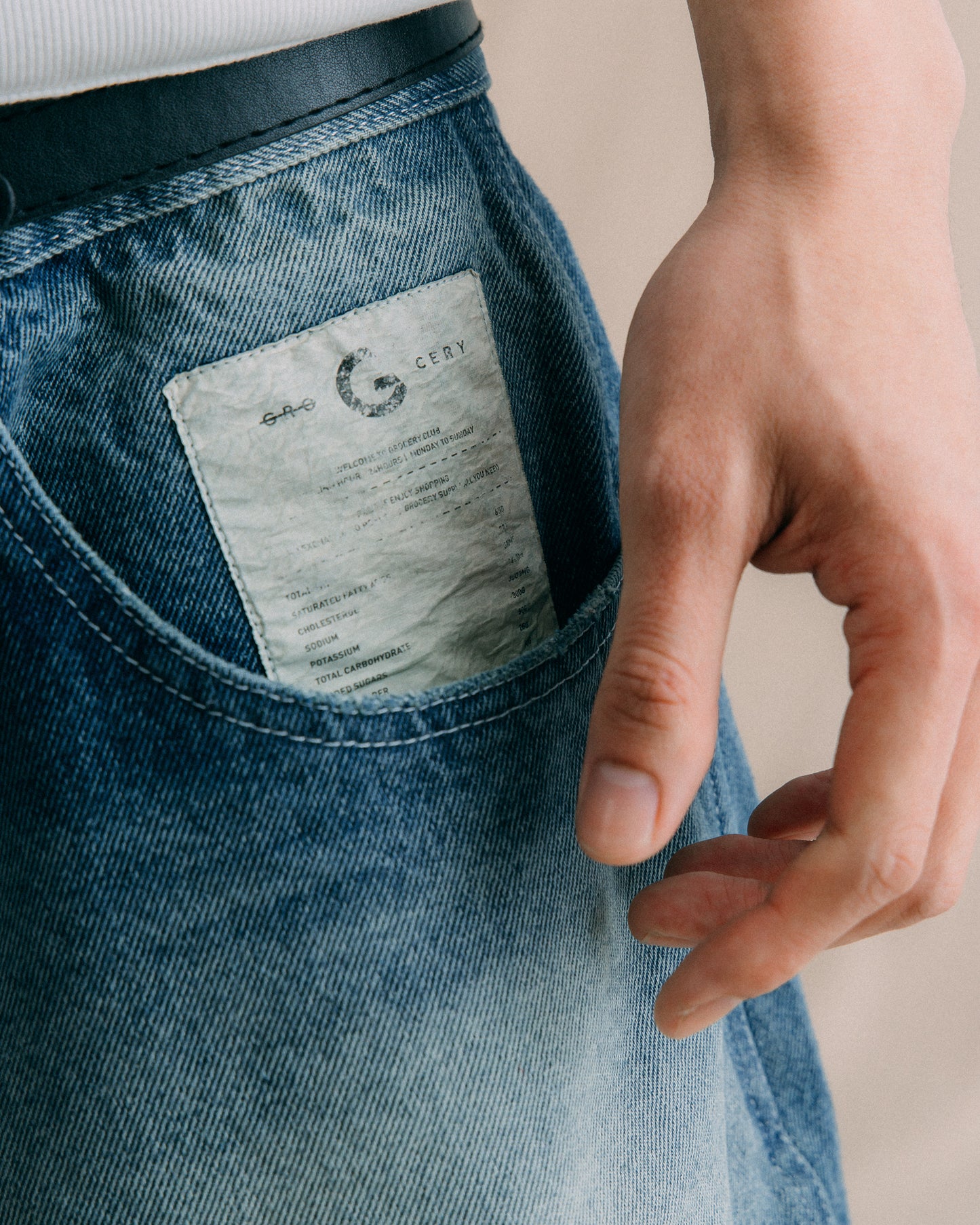 GROCERY G LOGO WASHED DENIM SHORTS/ FADED BLUE