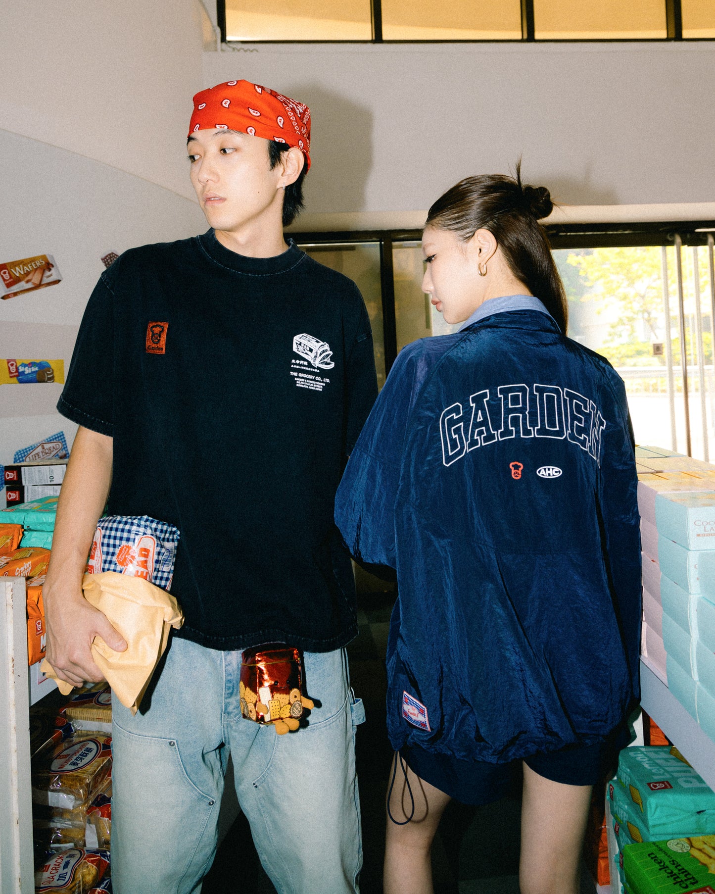 GARDEN X GROCERY MEGA INVOICE WASHED GRAPHIC BOXY TEE/ BLACK