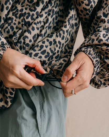 GROCERY PACKABLE NYLON WINDBREAKER/ LEOPARD