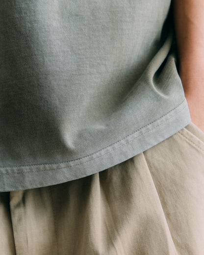 GROCERY WASHED POCKET INVOICE BOXY TEE/ SUN FADE DARK OLIVE