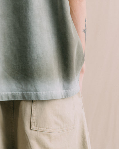 GROCERY WASHED POCKET INVOICE BOXY TEE/ SUN FADE DARK OLIVE