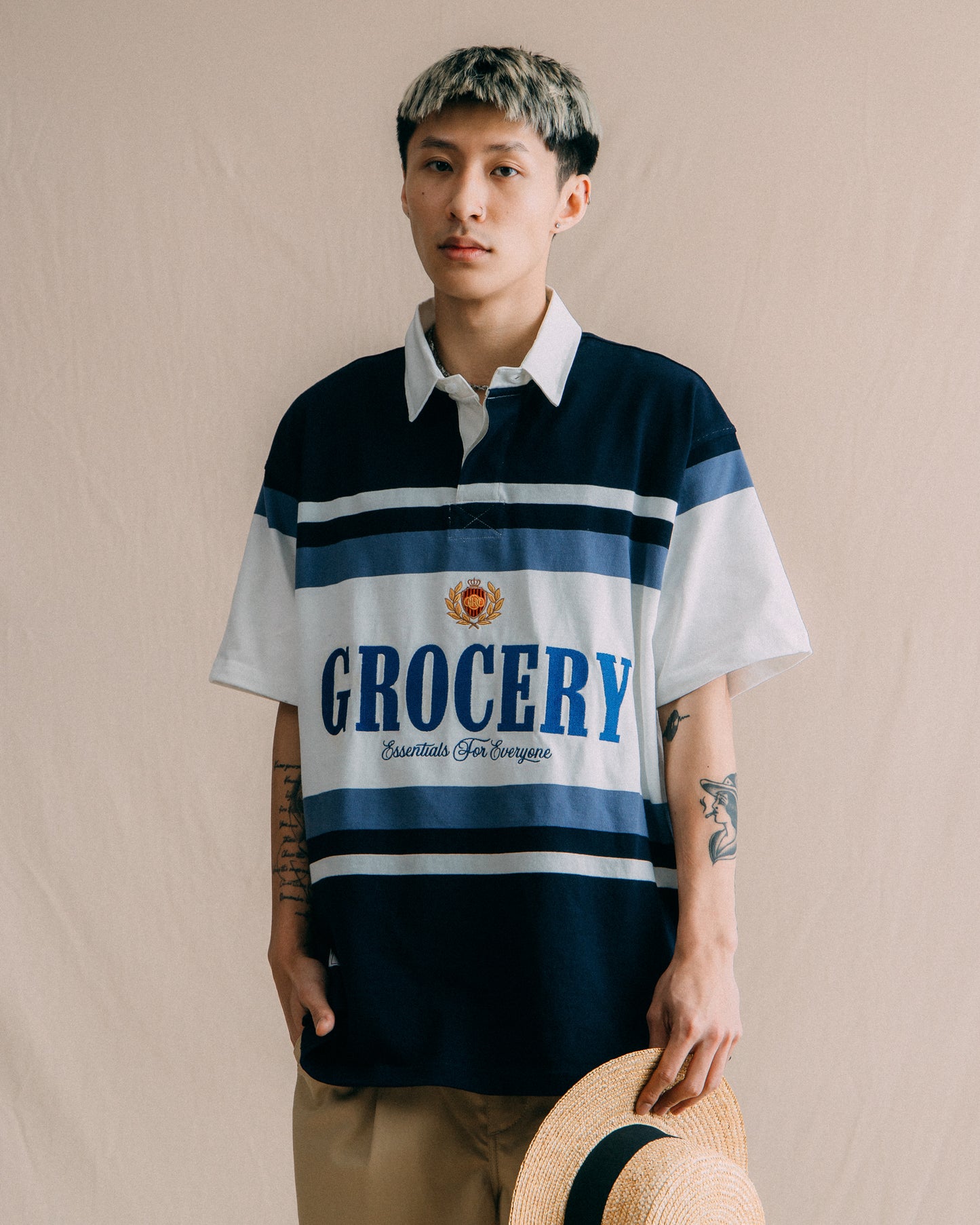 GROCERY COLLEGE LOGO STRIPE POLO SHIRT/ CREAM & NAVY