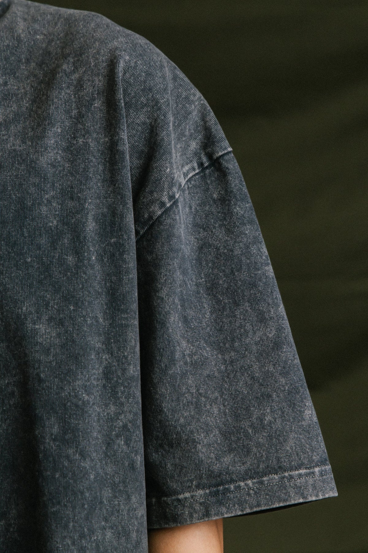 GROCERY SMALL LOGO WASHED TEE/ CHARCOAL