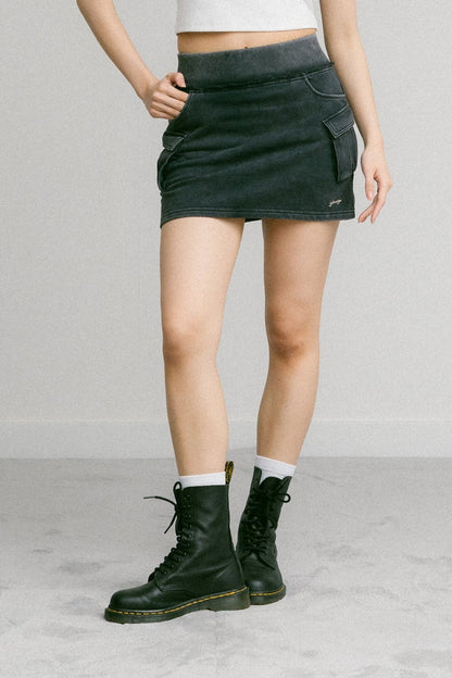 GROCERY WASHED CARGO MINI SWEAT SKIRT/ BLACK
