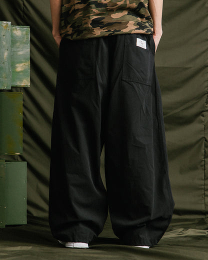GROCERY BALLOON FIT WIDE PANTS/ BLACK