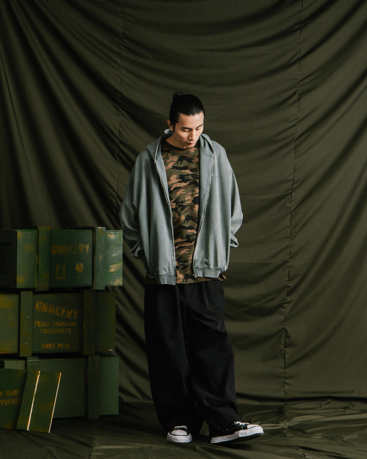 GROCERY BALLOON FIT WIDE PANTS/ BLACK