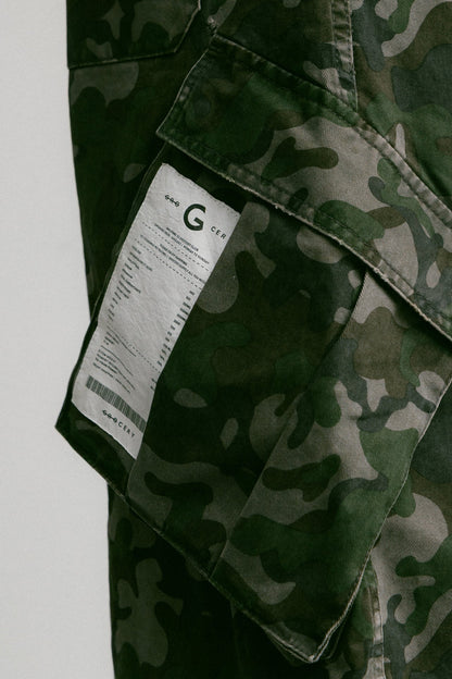 GROCERY WASHED WIDE LEG CARGO SHORTS/ CAMO