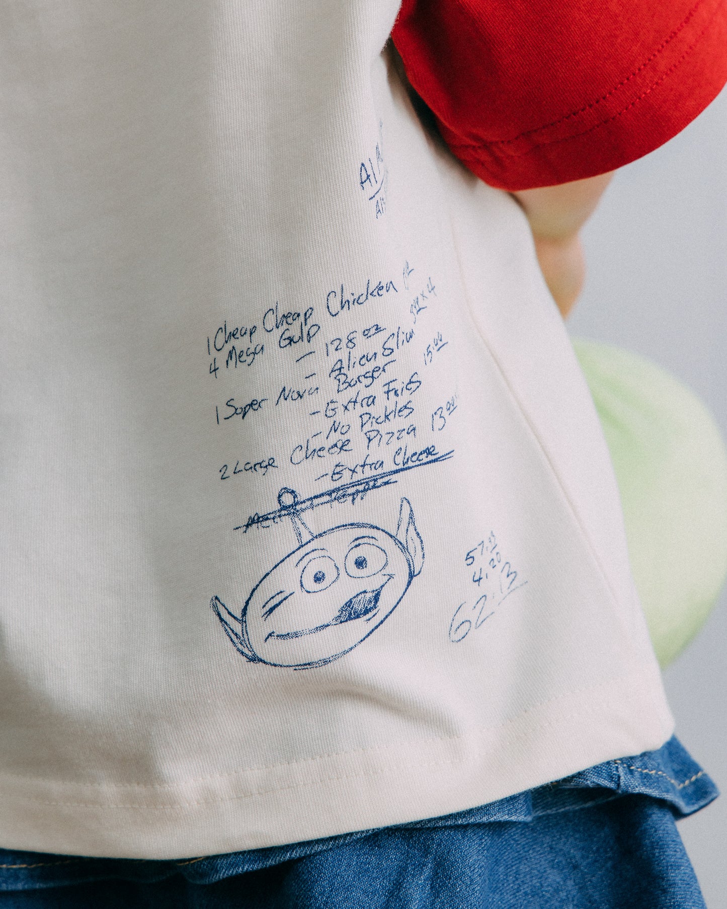 GROCERY | TARMAC | TOY STORY KIDS PIZZA PLANET HAND DRAWN RAGLAN TEE/ RED & IVORY