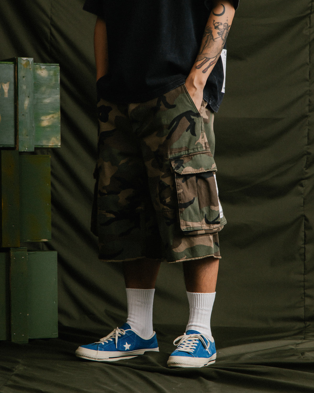 GROCERY BAGGY CARGO SHORTS/ CAMO