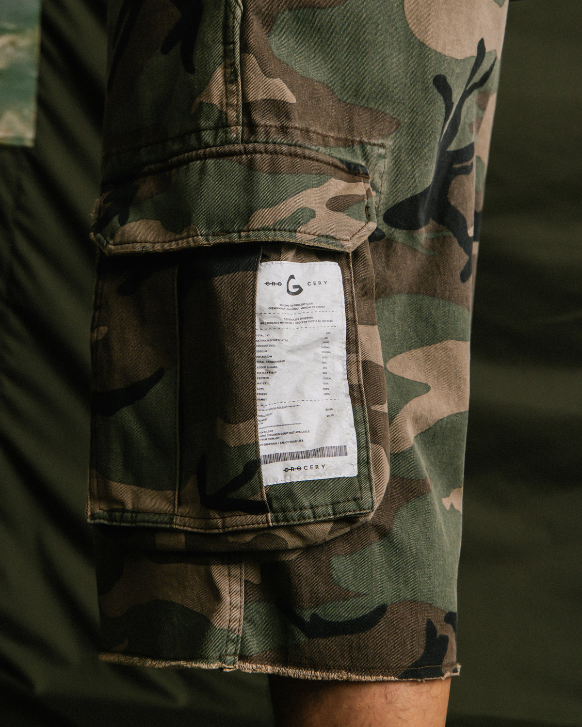 GROCERY BAGGY CARGO SHORTS/ CAMO