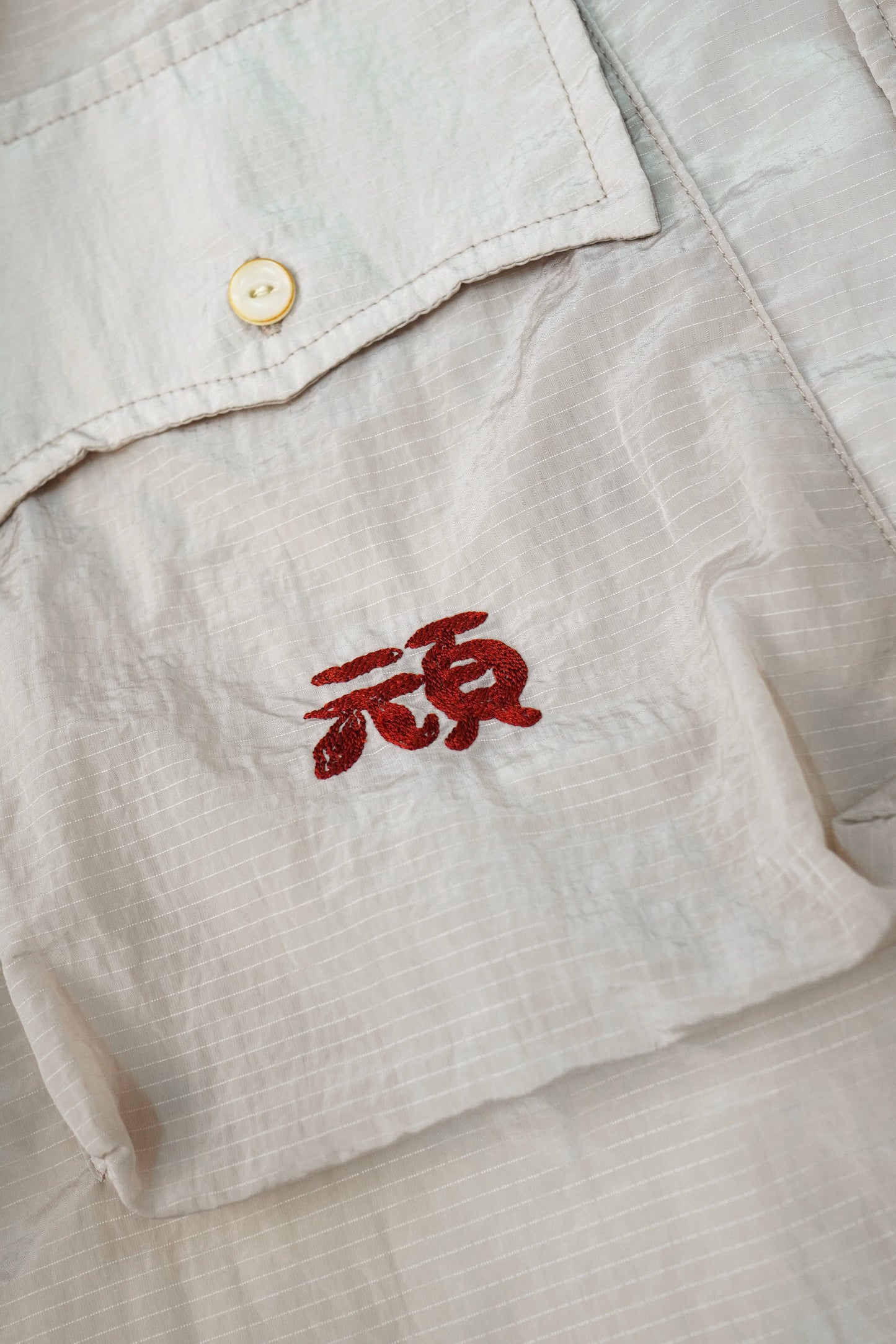 CLUB STUBBORN X OLDSOILISM SOUVENIR SHIRT/ SAND CRANES