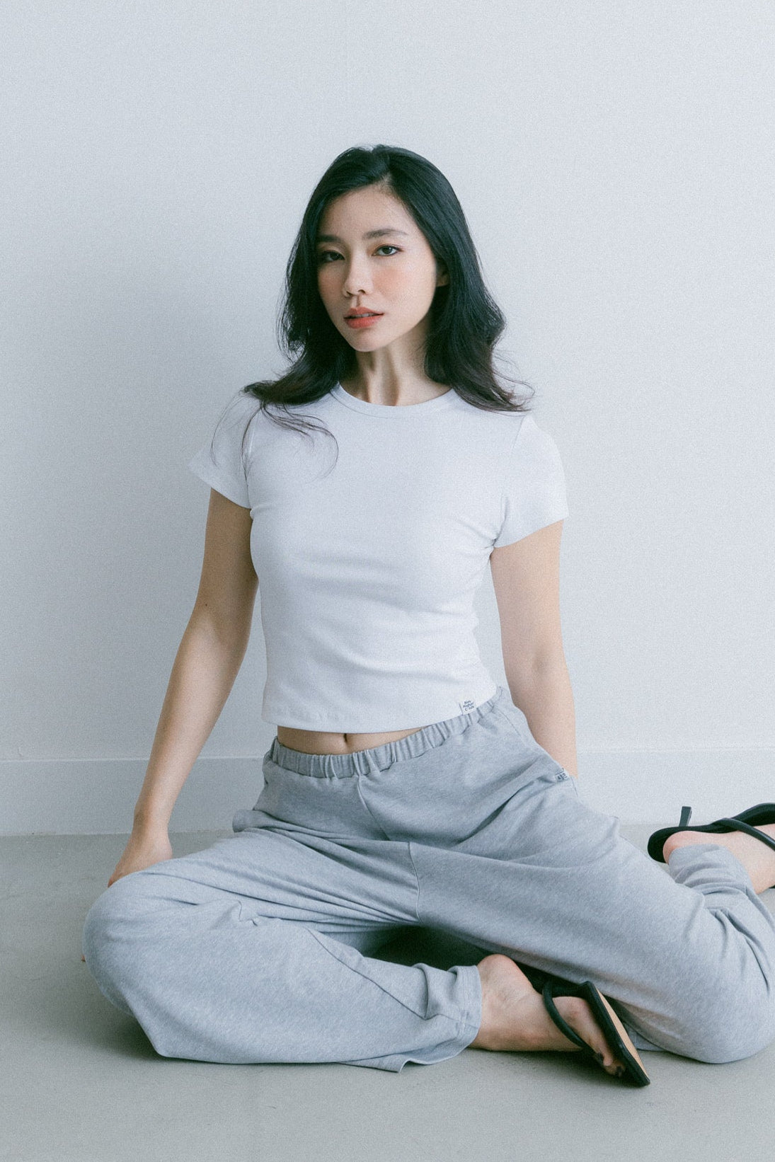 Aim Higher Club Essential Fitted Tee/ Off White