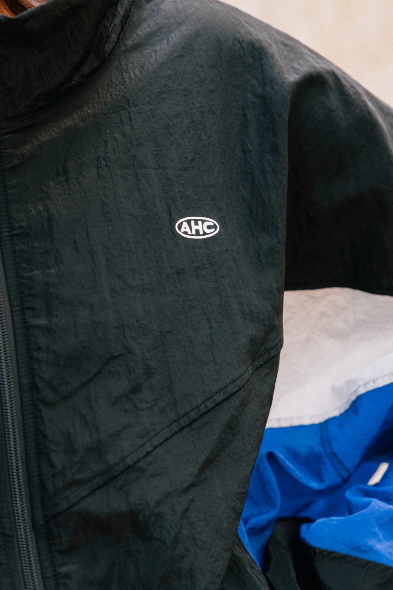 Aim Higher Club 3 - Color Tone Classic Windbreaker/ Black - Dazzling Blue - GROGROCERY