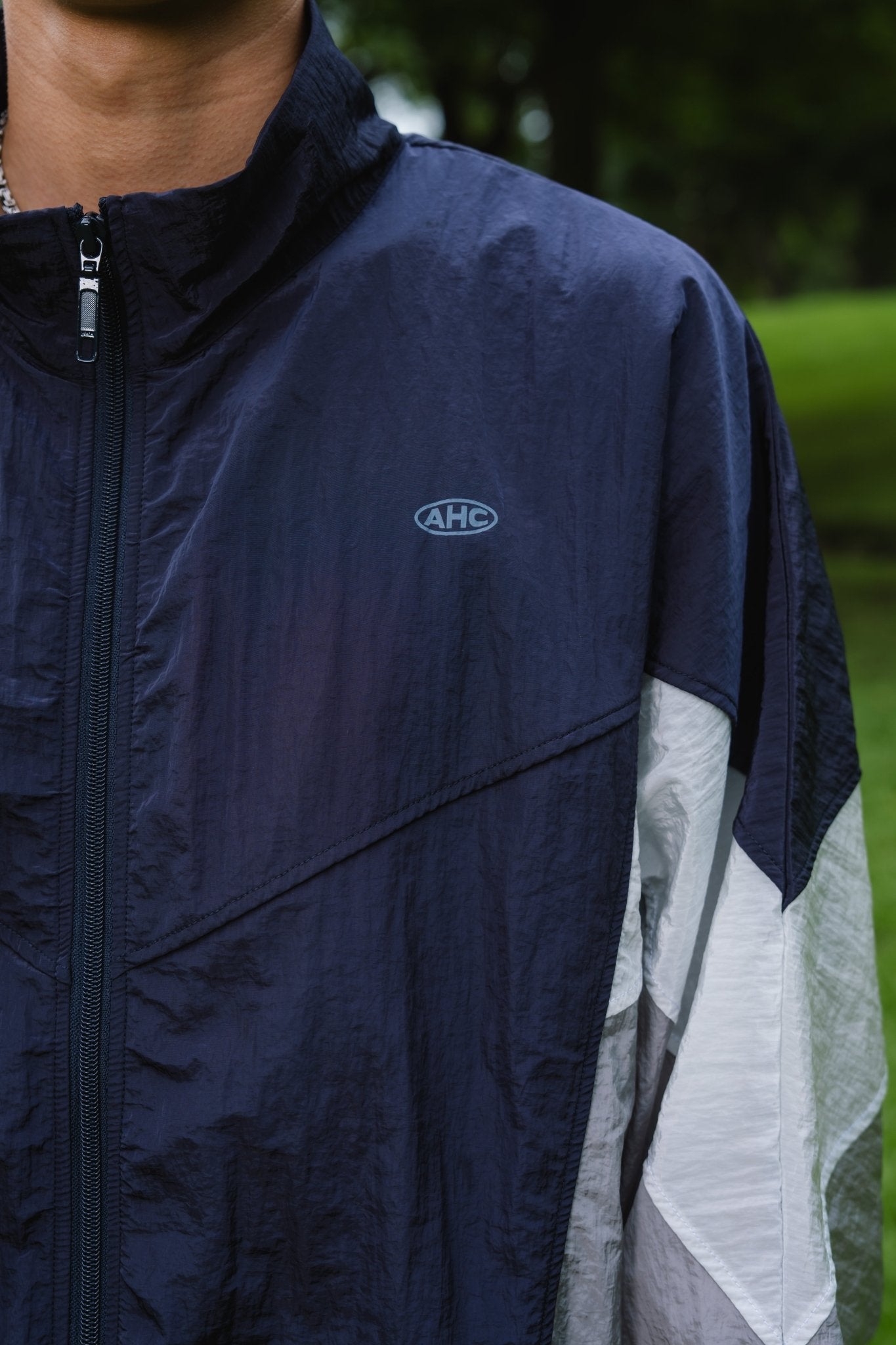 Aim Higher Club 3-Color Tone Unisex Classic Windbreaker/ Navy-Grey - GROGROCERY