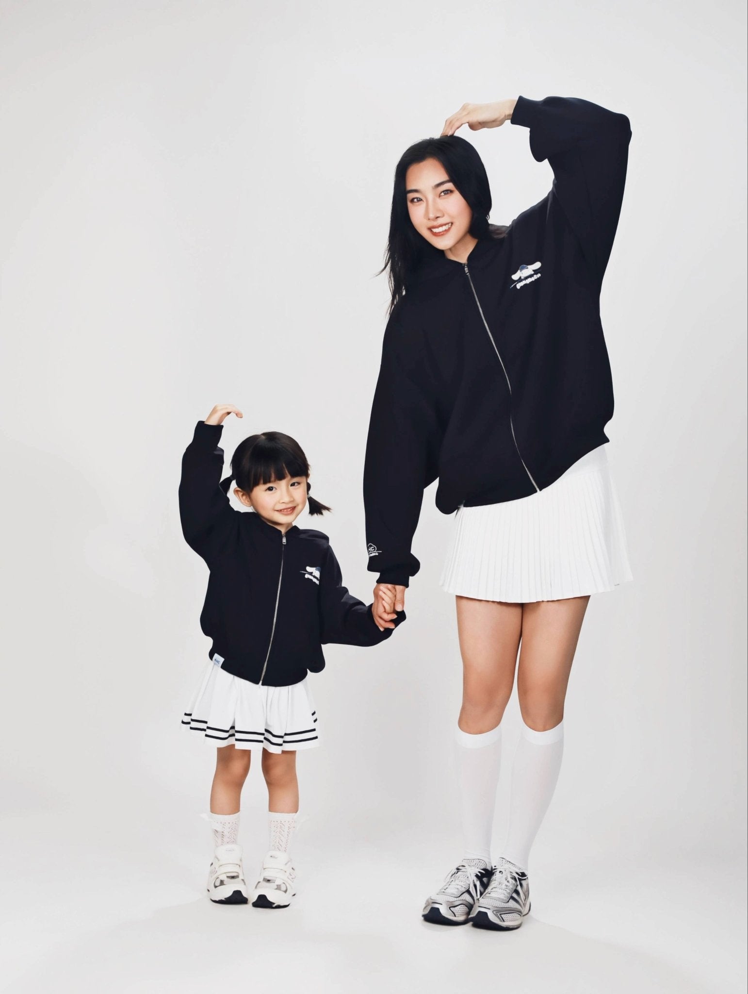 Aim Higher Club ♥ Cinnamoroll Aim High Stay Soft Cloud Touch Zip Up Hoodie/ Navy - GROGROCERY