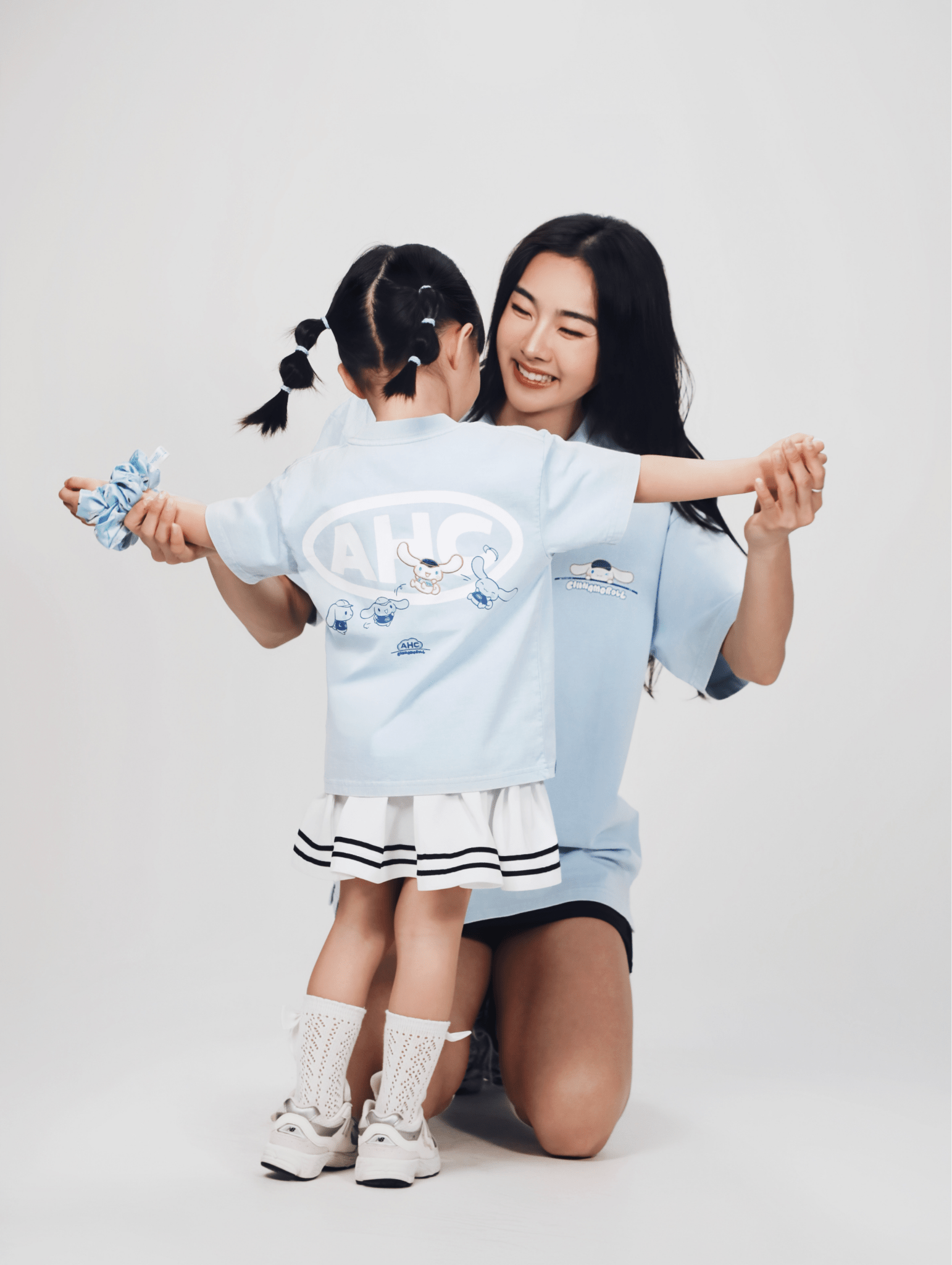 Aim Higher Club ♥ Cinnamoroll Kids Jumping on the Cloud Unisex Tee/ Washed Baby Blue - GROGROCERY