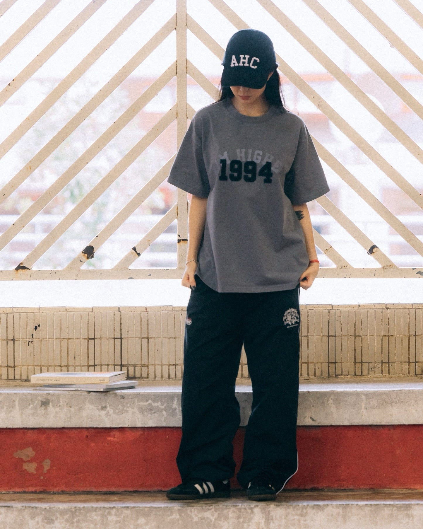 Aim Higher Club College Emblem Unisex Tee / Wash Light Charcoal - GROGROCERY