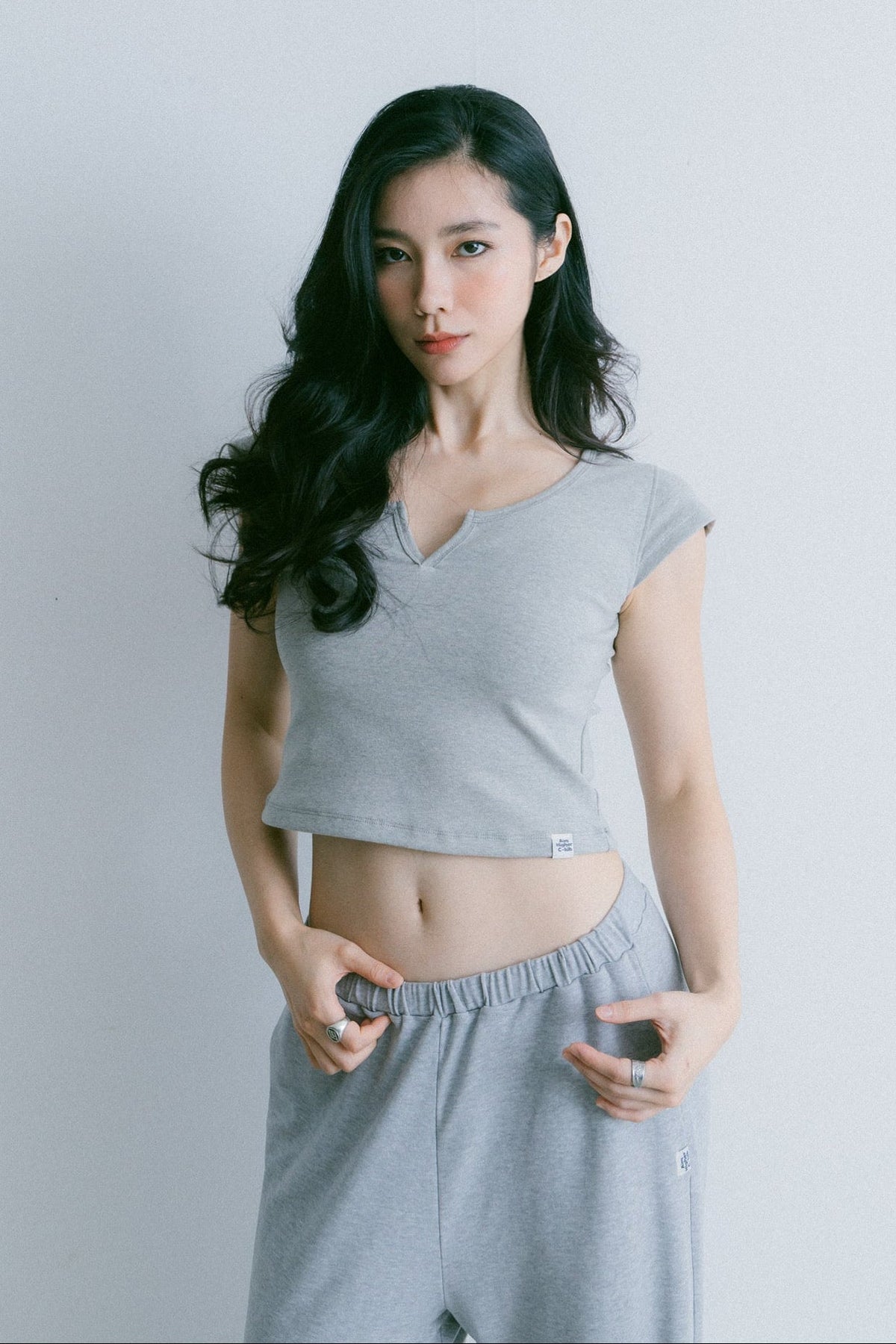 Aim Higher Club Essential V Neck Crop Tee/ Flecking Grey - GROGROCERY