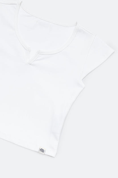 Aim Higher Club Essential V Neck Crop Tee/ Off White - GROGROCERY