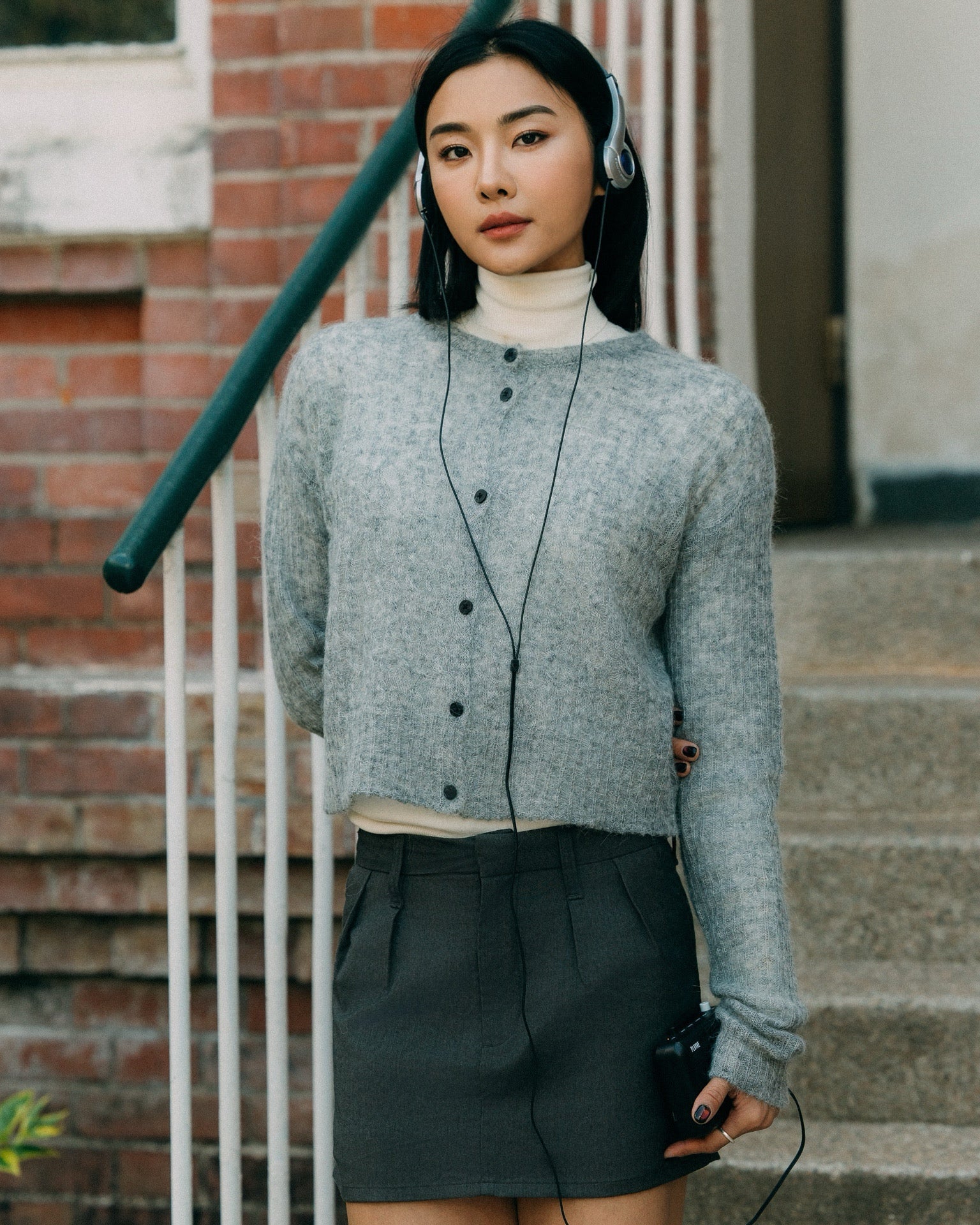 Aim Higher Club Faculty of Sports Knit Crewneck Cropped Cardigan/ Grey - GROGROCERY